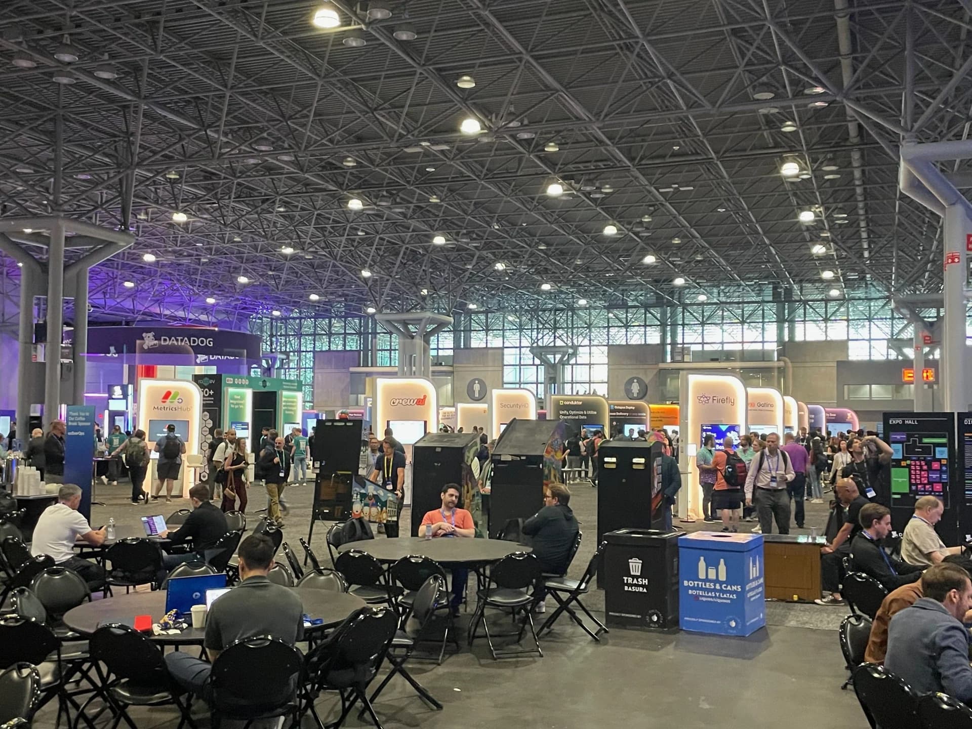 L’équipe ADN au salon DASH Datadog à New York
